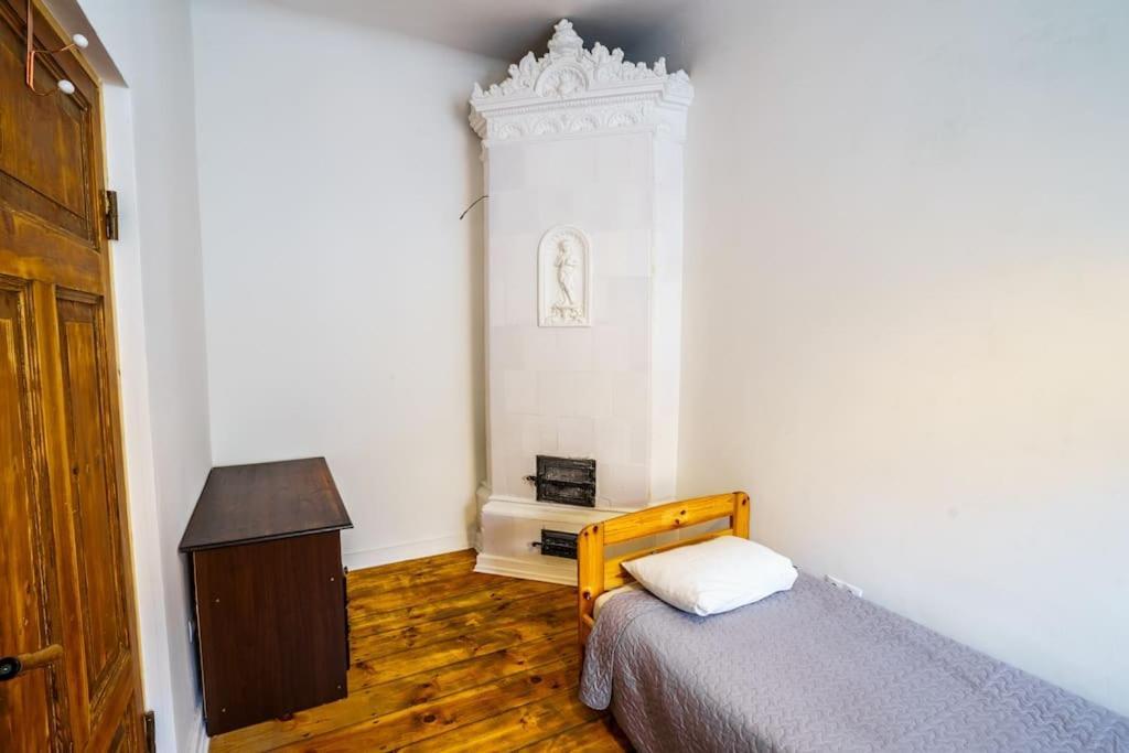 Two Bedroom Ausekla Apartment Liepāja Eksteriør billede